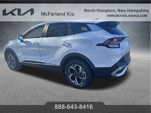 Used 2024 Kia Sportage LX image 5