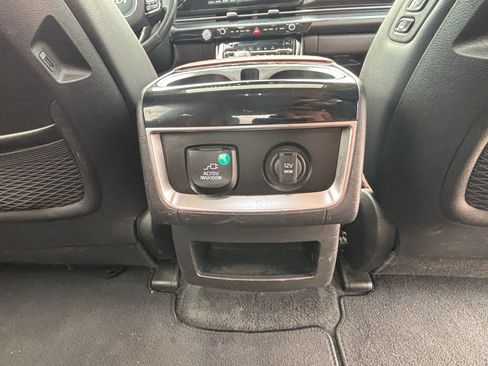 Certified 2022 Kia Carnival SX Prestige FWD image 29
