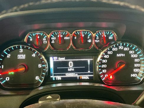 Used 2018 Chevrolet Silverado 1500 LTZ w/ Sport Package AWD/4WD image 14