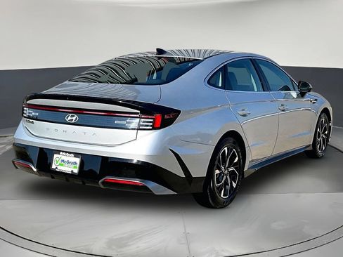 Used 2025 Hyundai Sonata SEL FWD image 7