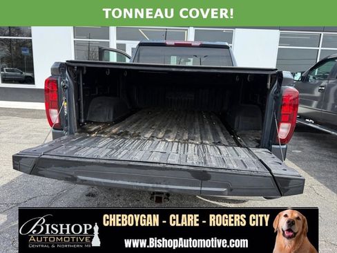 Used 2022 GMC Sierra 1500 SLE AWD/4WD image 13