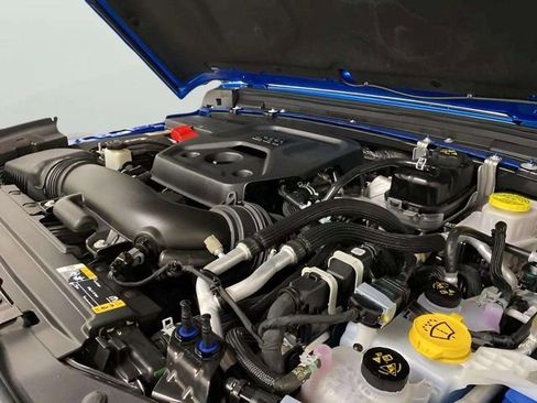 Used 2024 Jeep Wrangler Unlimited image 20