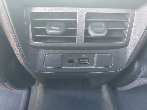 New 2025 GMC Canyon Elevation w/ Convenience Package image 12