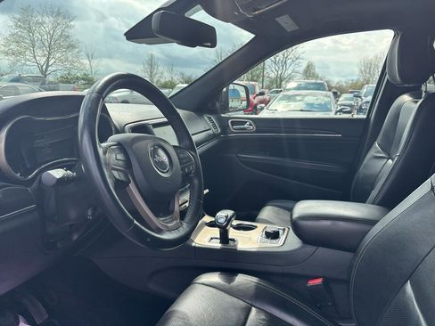 Used 2014 Jeep Grand Cherokee Limited w/ Luxury Group II image 12