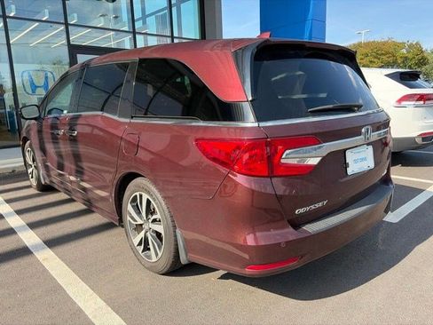 Used 2019 Honda Odyssey Elite image 3