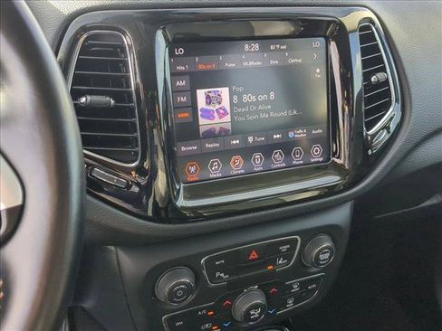 Used 2021 Jeep Compass Limited FWD image 11