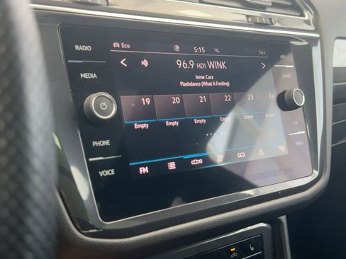 Used 2023 Volkswagen Tiguan SE R-Line image 24