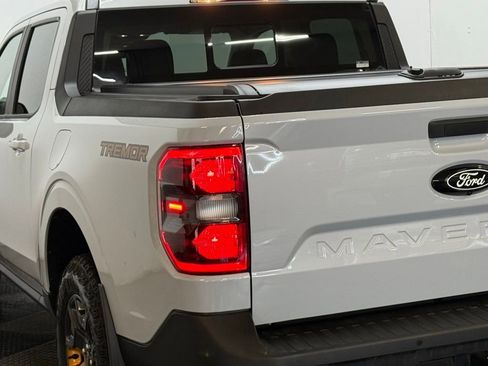 Certified 2025 Ford Maverick Tremor image 15