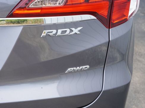 Used 2018 Acura RDX AWD w/ Technology Package image 8