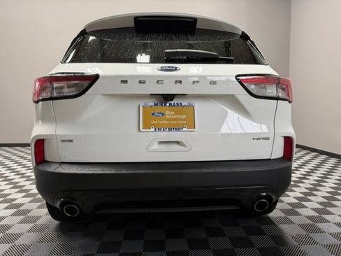 Used 2022 Ford Escape SE w/ SE Sport Appearance Package AWD/4WD image 10