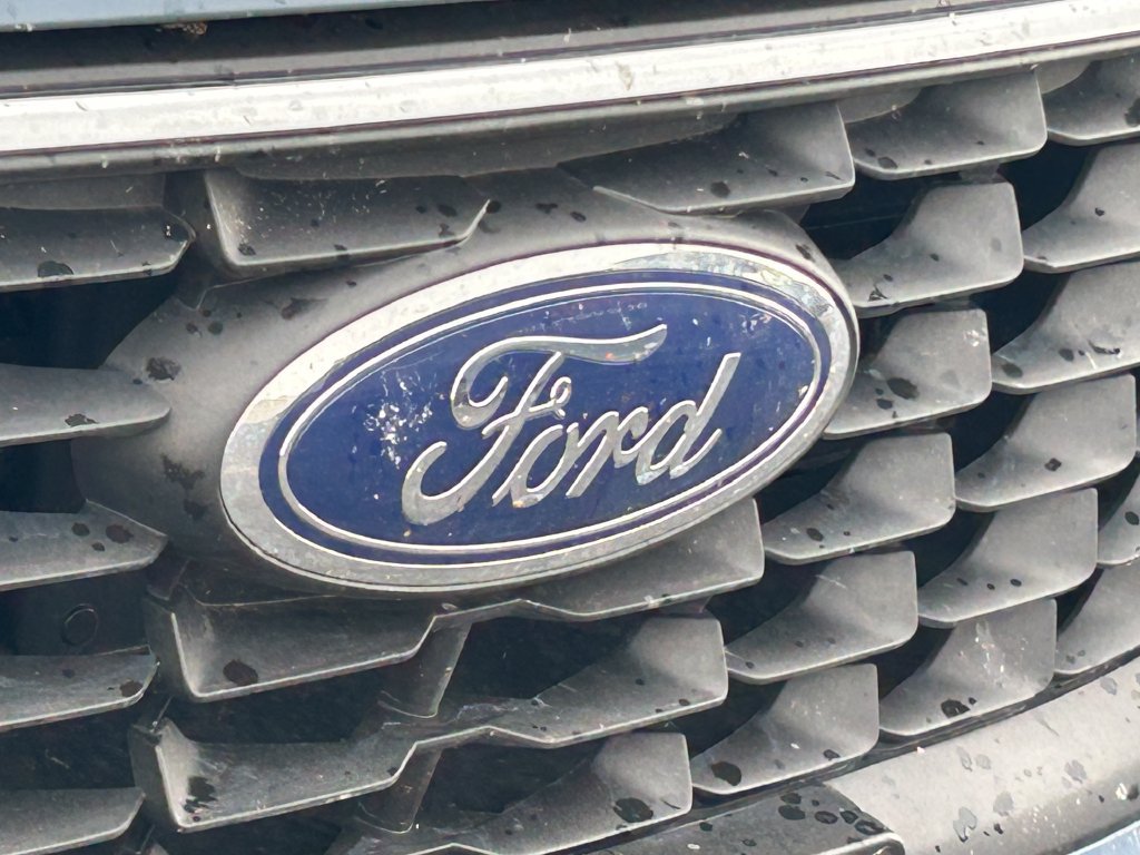 Used 2025 Ford Escape Active AWD/4WD image 10