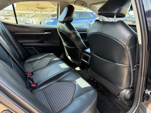 Used 2021 Toyota Camry SE image 16