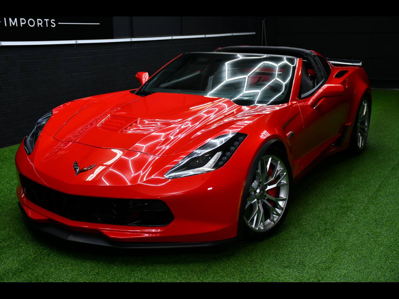 Used 2016 Chevrolet Corvette Z06 w/ 3LZ Preferred Equipment Group RWD image 1