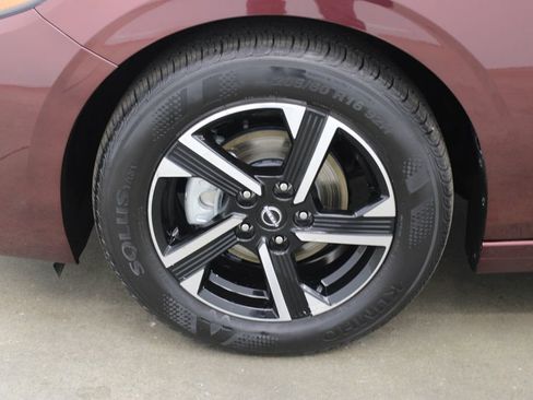 Used 2025 Nissan Sentra SV image 26