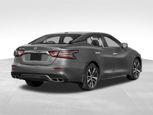 Used 2023 Nissan Maxima SV w/ Floor Mat Group FWD image 5