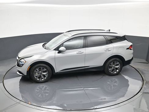 Used 2023 Kia Sportage SX image 29