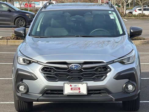 Used 2025 Subaru Crosstrek 2.5i Limited w/ Crosstrek Mirror Package image 9