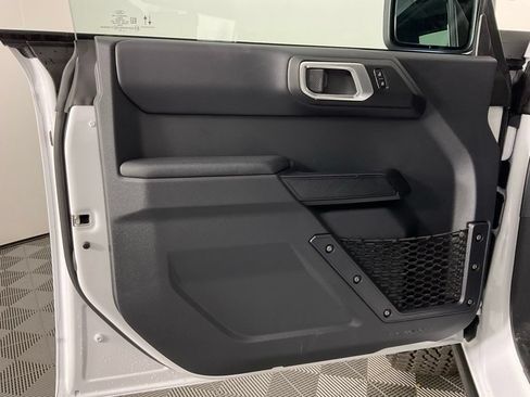 New 2026 Ford Bronco Badlands AWD/4WD image 11