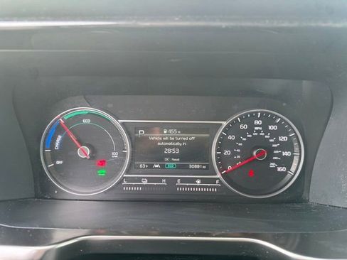Used 2023 Kia Sorento EX image 12
