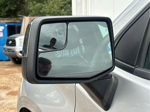 Used 2020 Chevrolet Silverado 1500 LT w/ Trailering Package image 13