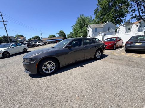 Used 2023 Dodge Charger SXT w/ Cold Weather Package RWD image 34