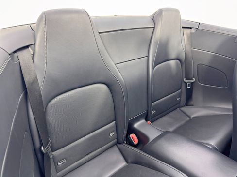 Used 2022 Mercedes-Benz SL 55 AMG 4MATIC w/ Driver Assistance Package image 46