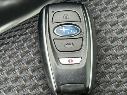 Certified 2022 Subaru Forester Premium AWD/4WD image 32