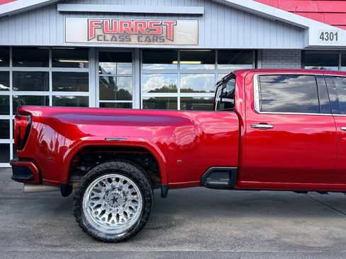 Used 2021 GMC Sierra 3500 Denali w/ Denali Ultimate Package AWD/4WD image 11