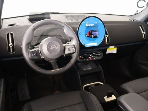 New 2026 MINI Cooper Countryman SE image 2