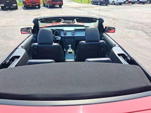 Used 2008 Ford Mustang GT RWD image 12