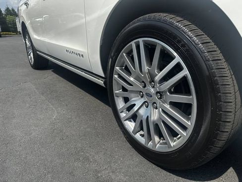 Certified 2024 Ford Expedition Max Platinum AWD/4WD image 11