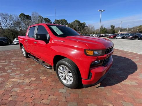 Used 2020 Chevrolet Silverado 1500 Custom w/ Custom Value Package image 37