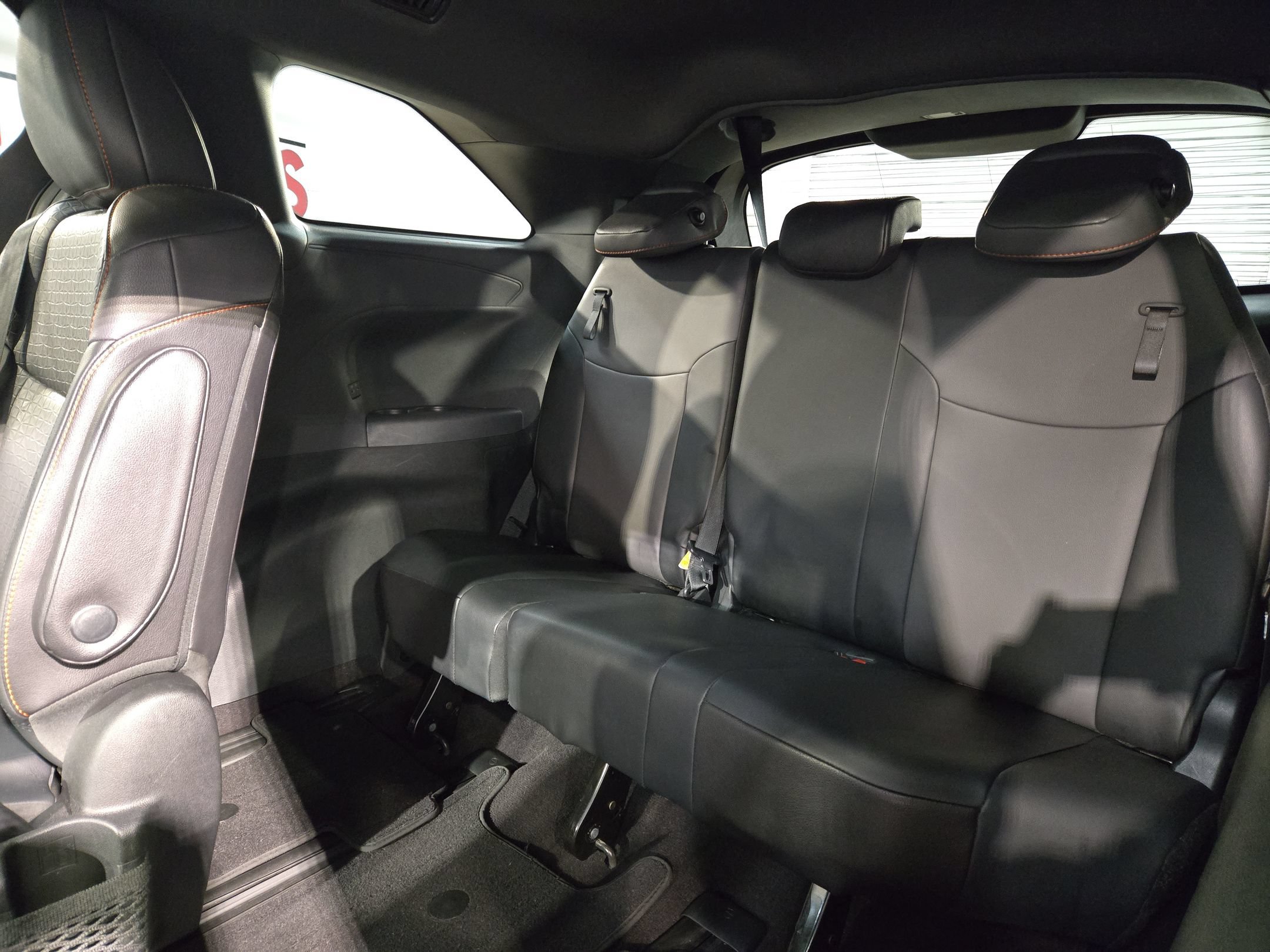 Used 2021 Toyota Sienna XSE FWD image 36