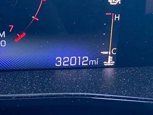 Used 2023 Chevrolet Colorado Z71 w/ Z71 Convenience Package 2 image 16