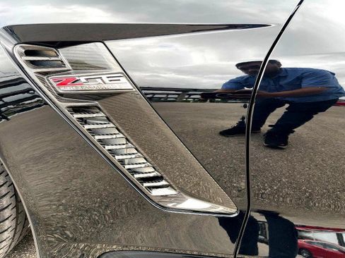 Used 2016 Chevrolet Corvette Z06 image 16