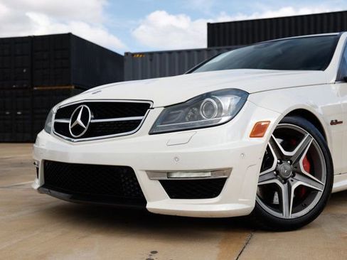 Used 2013 Mercedes-Benz C 63 AMG Sedan w/ AMG Development Pkg image 29