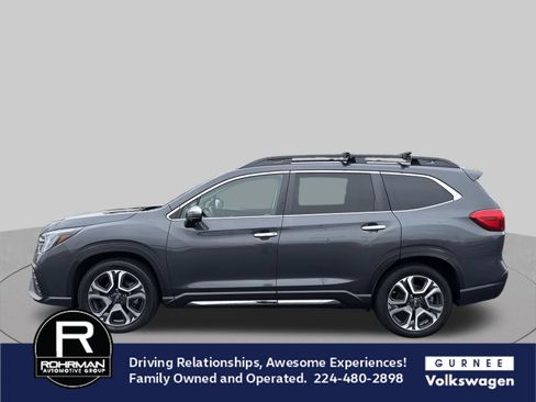 Used 2023 Subaru Ascent Touring AWD/4WD image 5
