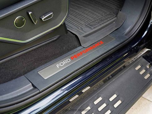 Used 2022 Ford F150 Raptor w/ Convenience Package image 30