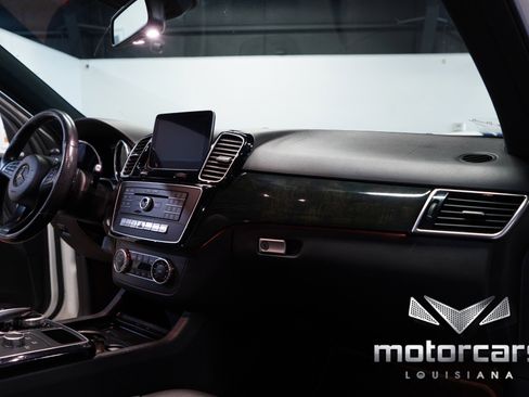 Used 2018 Mercedes-Benz GLE 350 image 24