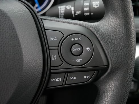 Certified 2025 Toyota RAV4 XLE image 25