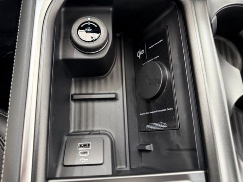 New 2027 Ford Expedition Platinum w/ Stealth Performance Package AWD/4WD image 47