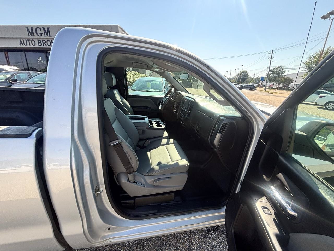 Used 2018 GMC Sierra 1500 2WD Regular Cab image 57