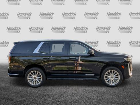 Used 2021 Cadillac Escalade Premium Luxury AWD/4WD image 11