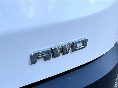 Certified 2019 GMC Acadia SLE image 22