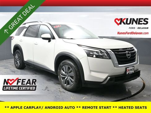 Used 2024 Nissan Pathfinder SV AWD/4WD image 1