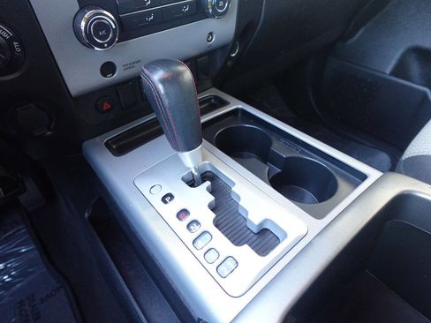 Used 2012 Nissan Titan PRO-4X image 21