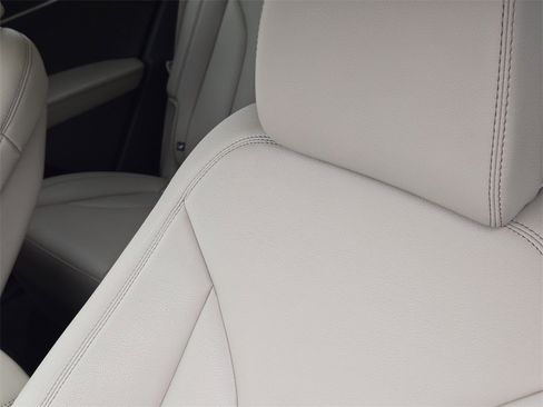 Used 2023 Lincoln Nautilus FWD w/ Premium Package image 15