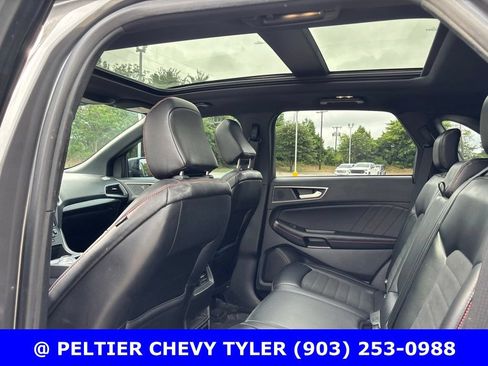 Used 2023 Ford Edge ST-Line AWD/4WD image 19