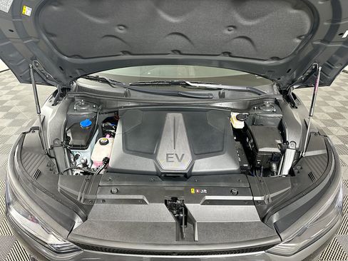 Used 2023 Kia EV6 Wind w/ Wind Technology Package RWD image 34