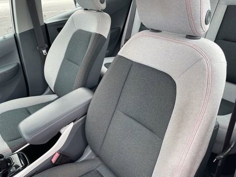 Used 2017 Chevrolet Bolt LT image 11